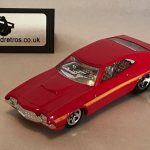 FORD GRAN TORINO SPORT 1972 KEYRING 1/56 SCALE RED
