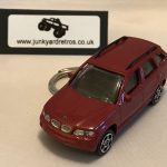 BMW X5 MK1 KEYRING / KEYCHAIN 1/72 SCALE TAUPE