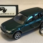 BMW X3 KEYRING / KEYCHAIN 1/56 SCALE DARK GREEN