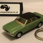 FORD GRANADA MK1 CONSUL KEYRING / KEYCHAIN 1/76 SCALE GREEN