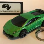 LAMBORGHINI GALLARDO LP570-4 SUPERLEGGERA KEYRING / KEYCHAIN 1/56 SCALE GREEN