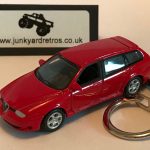 ALFA ROMEO 156 TOURER KEYRING / KEYCHAIN 1/72 SCALE RED