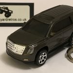 CADILLAC ESCALADE 2015 KEYRING / KEYCHAIN 1/56 SCALE GUNMETAL GREY