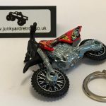 TRIAL / SCRAMBLER MOTORBIKE KEYRING / KEYCHAIN 1/56 SCALE RED