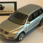 VW VOLKSWAGEN TOUAREG KEYRING / KEYCHAIN 1/56 SCALE SILVER