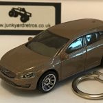 VOLVO V60 ESTATE SPORT BACK KEYRING / KEYCHAIN 1/56 SCALE BRONZE