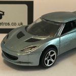 LOTUS EVORA 2008 KEYRING / KEYCHAIN 1/56 SCALE SILVER BLUE