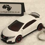 HONDA CIVIC TYPE R 2016 HW KEYRING / KEYCHAIN 1/56 SCALE WHITE