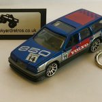 VOLVO T5 850 ESTATE BTC KEYRING / KEYCHAIN 1/56 SCALE BLUE NO 14