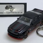FORD MUSTANG SHELBY GT500 2010 SUPER SNAKE KEYRING / KEYCHAIN 1/56 SCALE BLACK