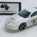 PONTIAC FIREBIRD POLICE HIGHWAY PATROL KEYRING 1/56 SCALE WHITE
