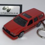 Volvo 850 Estate Keyring Keychain 1/56 Scale RED