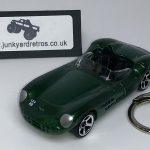 Aston Martin DBR1 1956 KEYRING / KEYCHAIN 1/56 SCALE BRITISH RACING GREEN