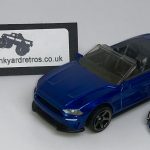 Ford Mustang Cabrio 2018 Keyring Keychain 1/56 BLUE