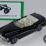 Buick Skylark 1953 Convertible KEYRING 1/56 SCALE BLACK