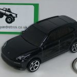 PORSCHE CAYENNE TURBO KEYRING / KEYCHAIN 1/56 SCALE BLACK