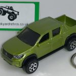 TOYOTA HILUX HI LUX PICK UP TRUCK KEYRING / KEYCHAIN 1/56 SCALE GREEN
