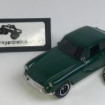 MG MGB GT 1971 COUPE CLASSIC KEYRING / KEYCHAIN 1/56 SCALE BRITISH RACING GREEN
