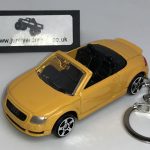 AUDI TT MK1 CABRIOLET KEYRING / KEYCHAIN 1/56 SCALE YELLOW