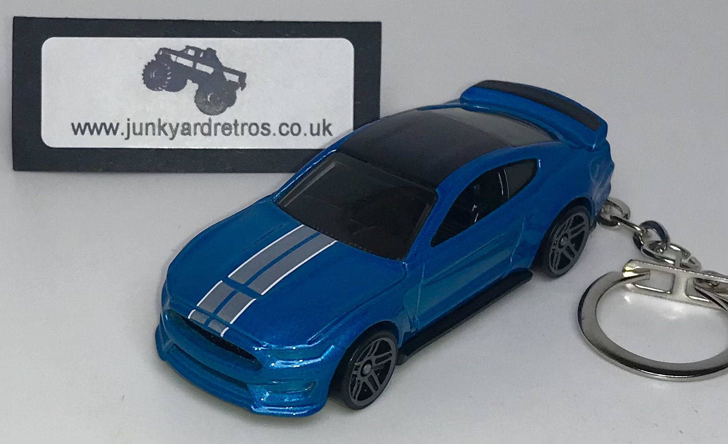 Ford Mustang ShelbyGT350R 1_56 BLUE and SILVER