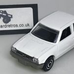 HONDA CVCC CIVIC 1976 KEYRING / KEYCHAIN 1/56 SCALE WHITE