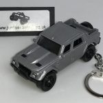 LAMBORGHINI LM002 KEYRING / KEYCHAIN 1/56 SCALE MATT SILVER