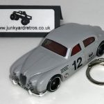 JAGUAR MK1 NO12 KEYRING / KEYCHAIN 1/56 SCALE GREY