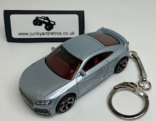 AUDI TT RS 2019 KEYRING KEYCHAIN 1/56 SILVER