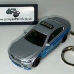 BMW M5 POLIZEI Keyring Keychain 1/56 SILVER & BLUE