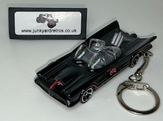 BATMOBILE BATMAN (TV SERIES) HW KEYRING / KEYCHAIN 1/56 SCALE BLACK, SILVER SEATS