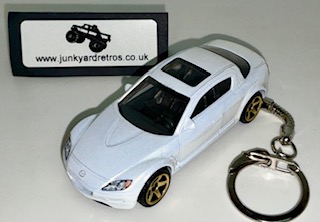 MAZDA RX8 RX-8 2004 KEYRING / KEYCHAIN 1/56 SCALE WHITE
