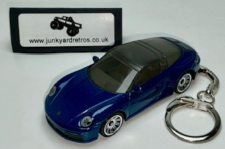 PORSCHE 911 CARRERA TARGA KEYRING / KEYCHAIN 1/56 SCALE BLUE