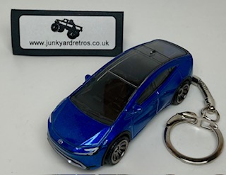 TOYOTA PRIUS PRIME 2023 KEYRING / KEYCHAIN 1/56 SCALE BLUE
