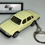 Volvo 240 1986 Keyring Keychain 1/56 Scale CREAM