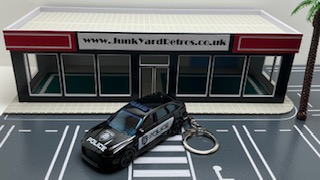 AUDI RS6 AVANT POLICE KEYRING KEYCHAIN 1/56 BLACK & WHITE